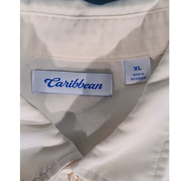 Caribbean White Textured Button Down Shirt XL Short Sleeve Travel Resort - Picture 2 of 7
